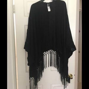Black fringe kimono